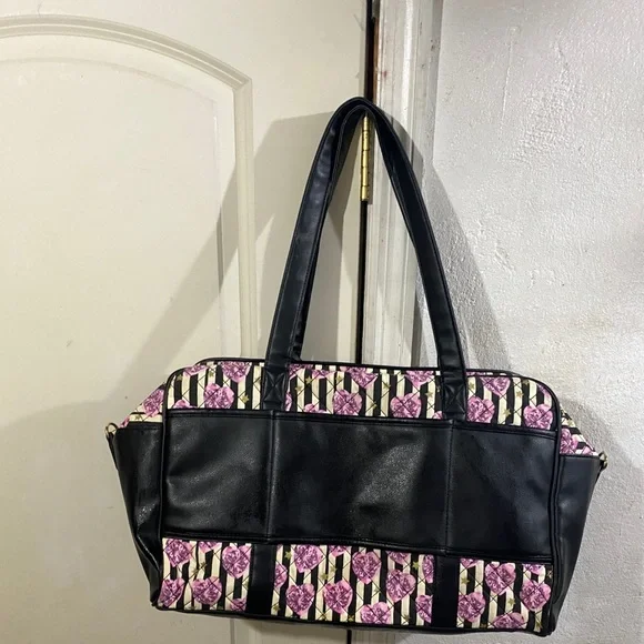 Betsy Johnson quilted black and white stripes with Purple Hearts weekender 18/13 - Picture 9 of 16